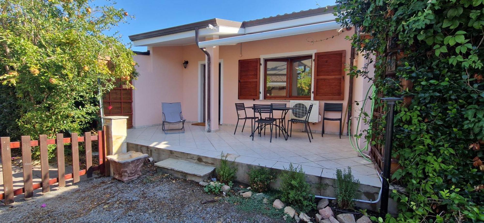 Casa Vacanza Mamaioa SantʼAnna Arresi Extérieur photo